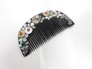 アンティーク　漆塗り螺鈿　櫛